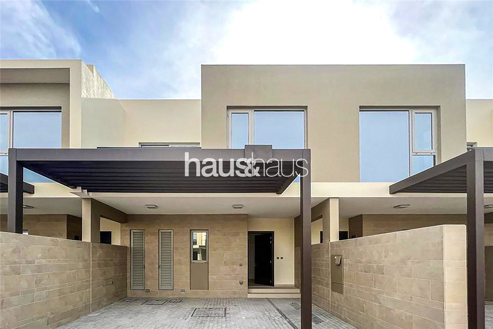 Large Garden | Very Private | Single Row