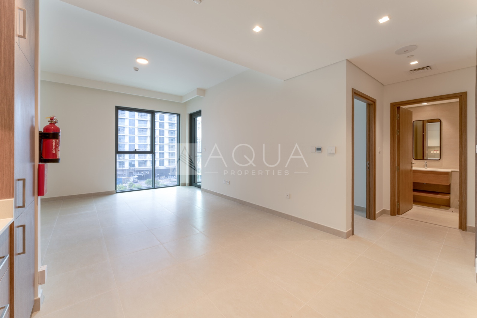 Marina Views | Prime Waterfront 1BR Unit