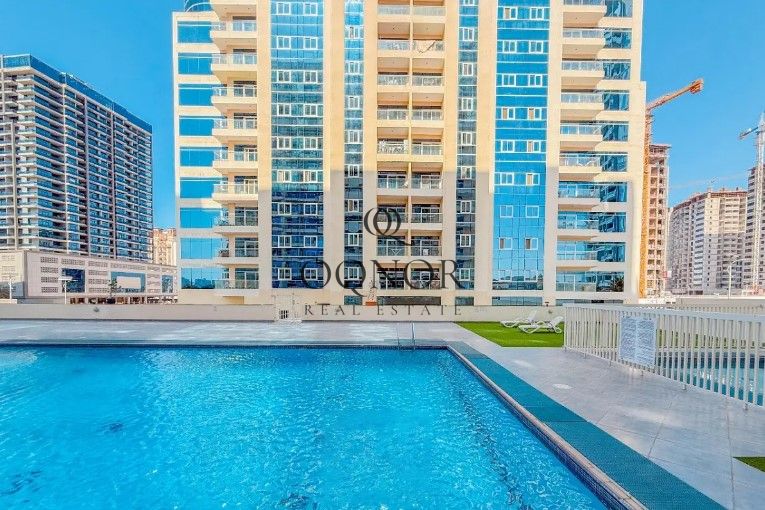 GOLF COURSE VIEWS | INCLUDING BILLS | PRIVATE BALCONY | FURNISHED