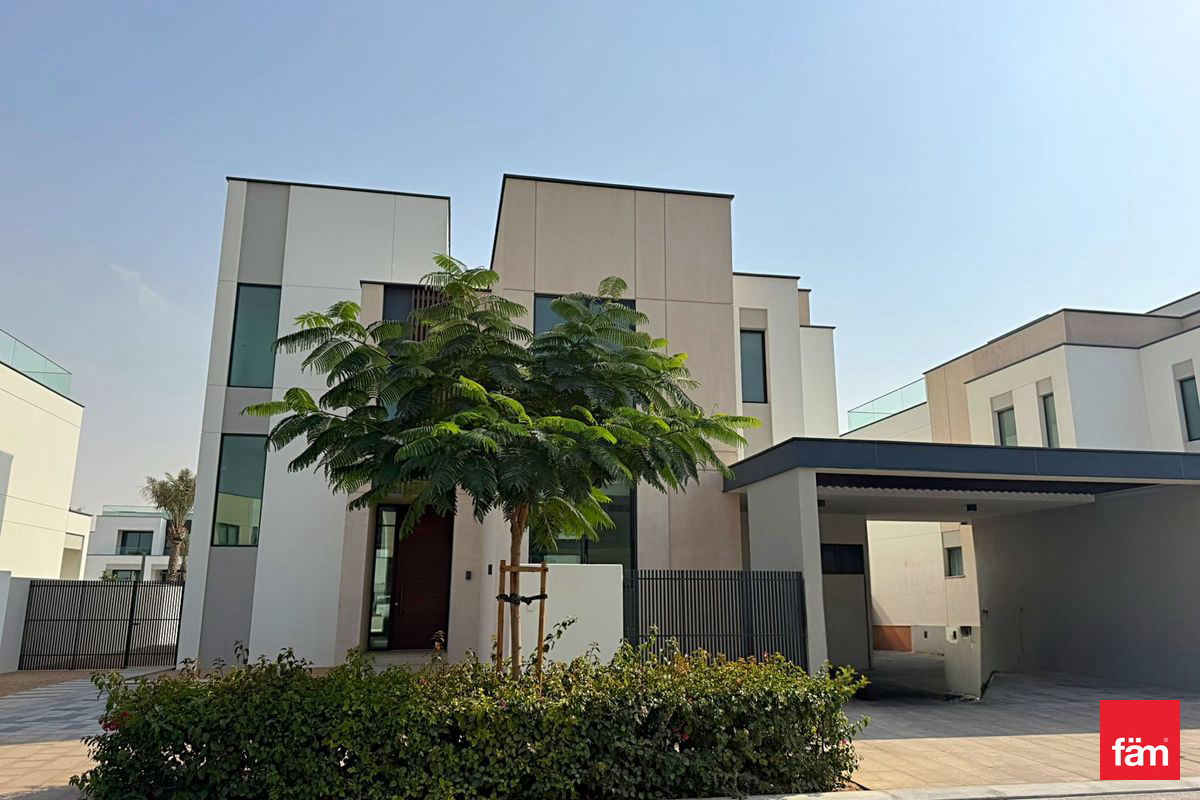Prime Location | Family Community | Spacious