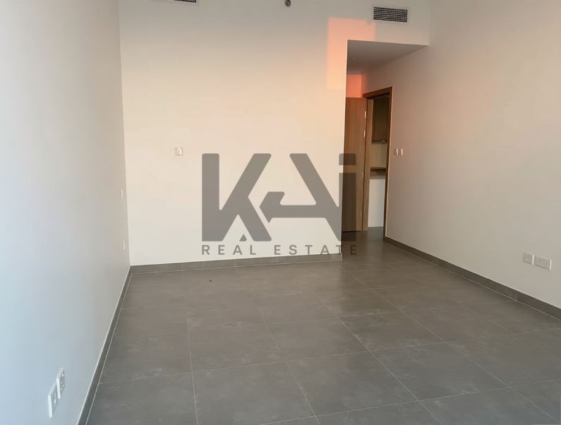 Marina Views | Great Location | Vacant soon