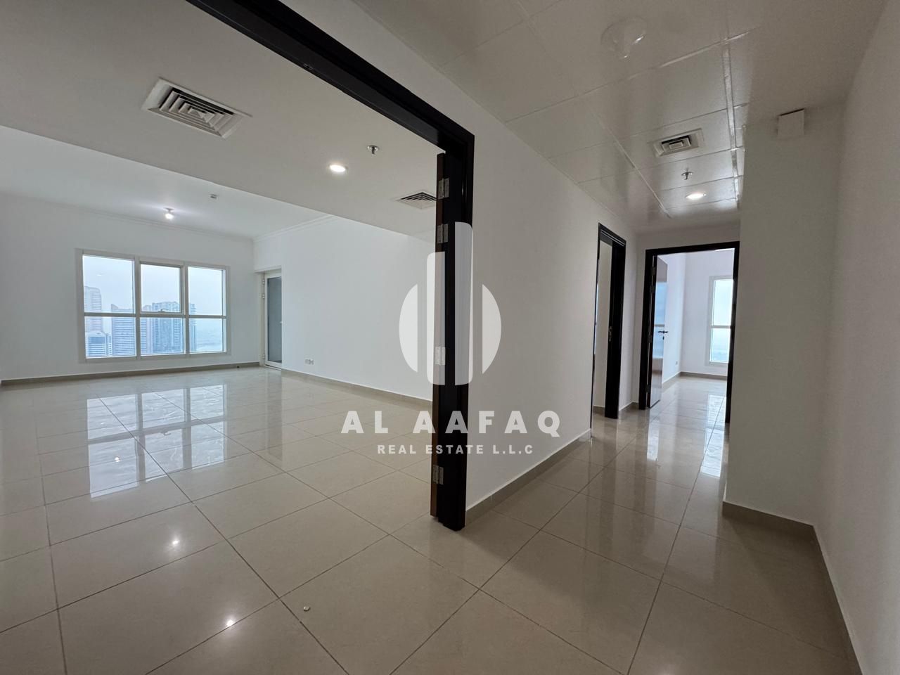 Spacious 2BHK| Master Bedroom| Sea View