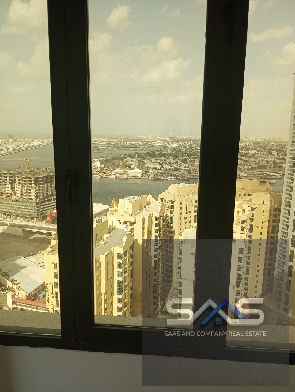 For rent: Upscale one-bedroom apartment with high-quality finishing in a quiet area close to amenities.