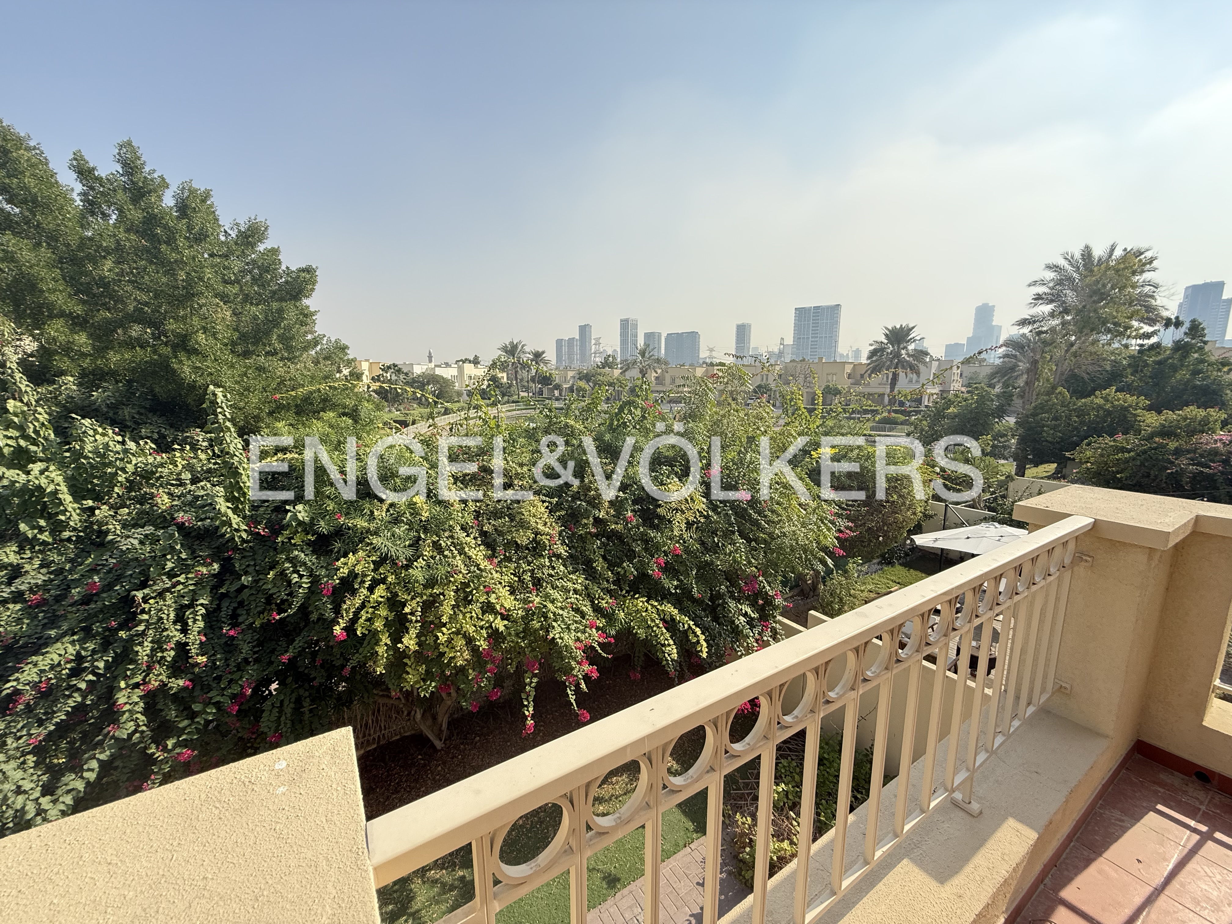 Upgraded | Lake View / Backing | Unfurnished