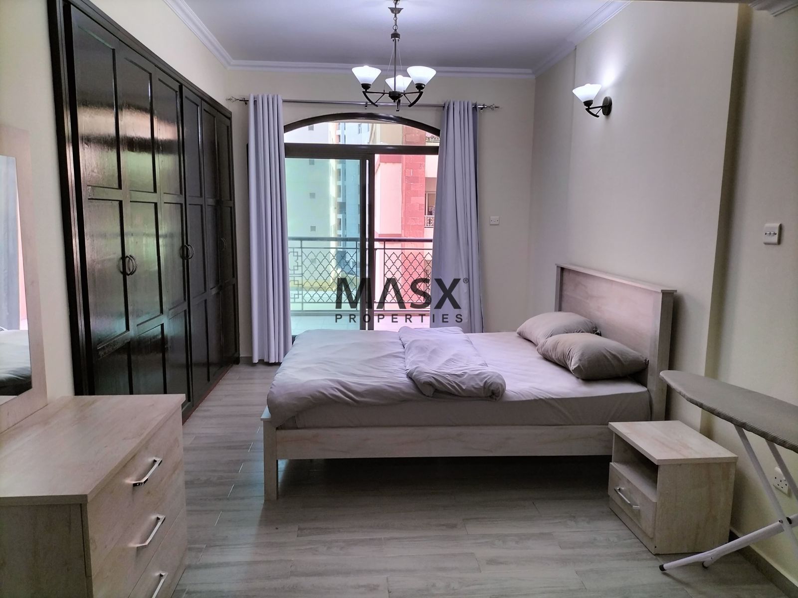 Unfurnished | Near to Mall of Emirates | Ready to Move