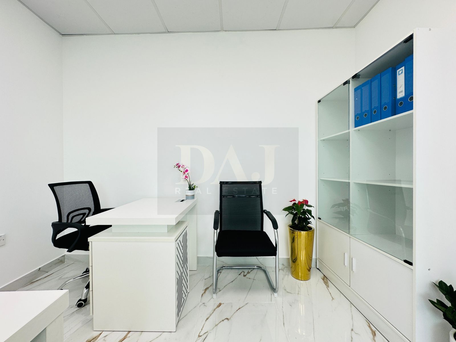 Fully Fitted Office | no Commission | near to Metro Station