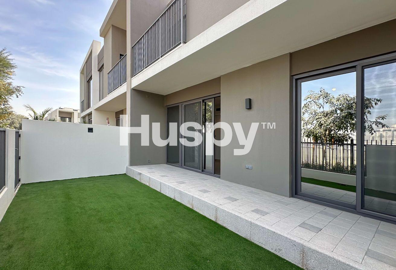 Landscaped | Single Row | Near Amenities