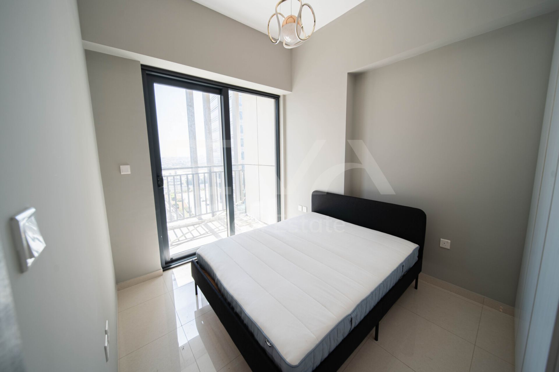 VACANT | FULLY FURNISHED | CANAL VIEW