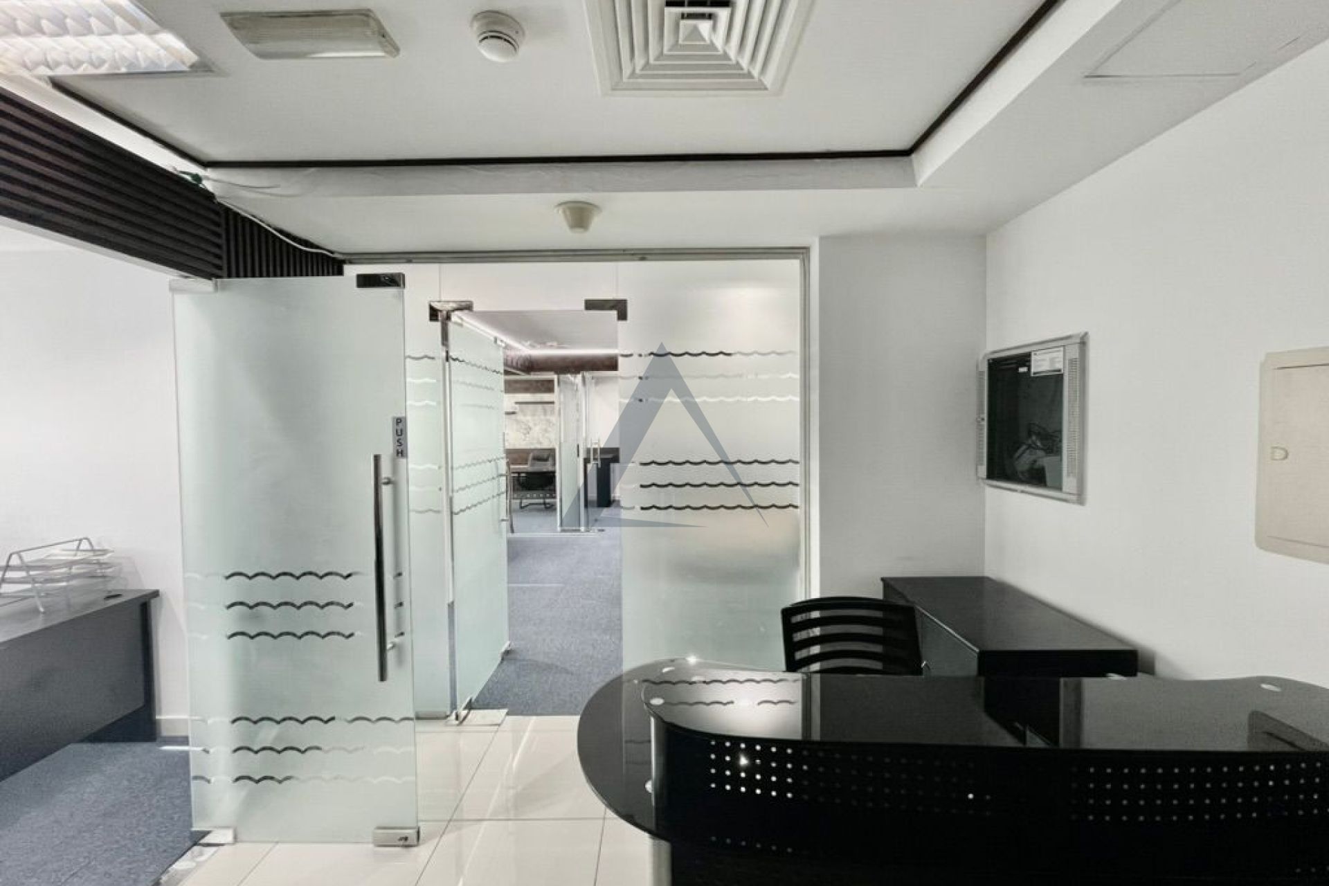 Chiller Free | Fitted Office | Prime Location