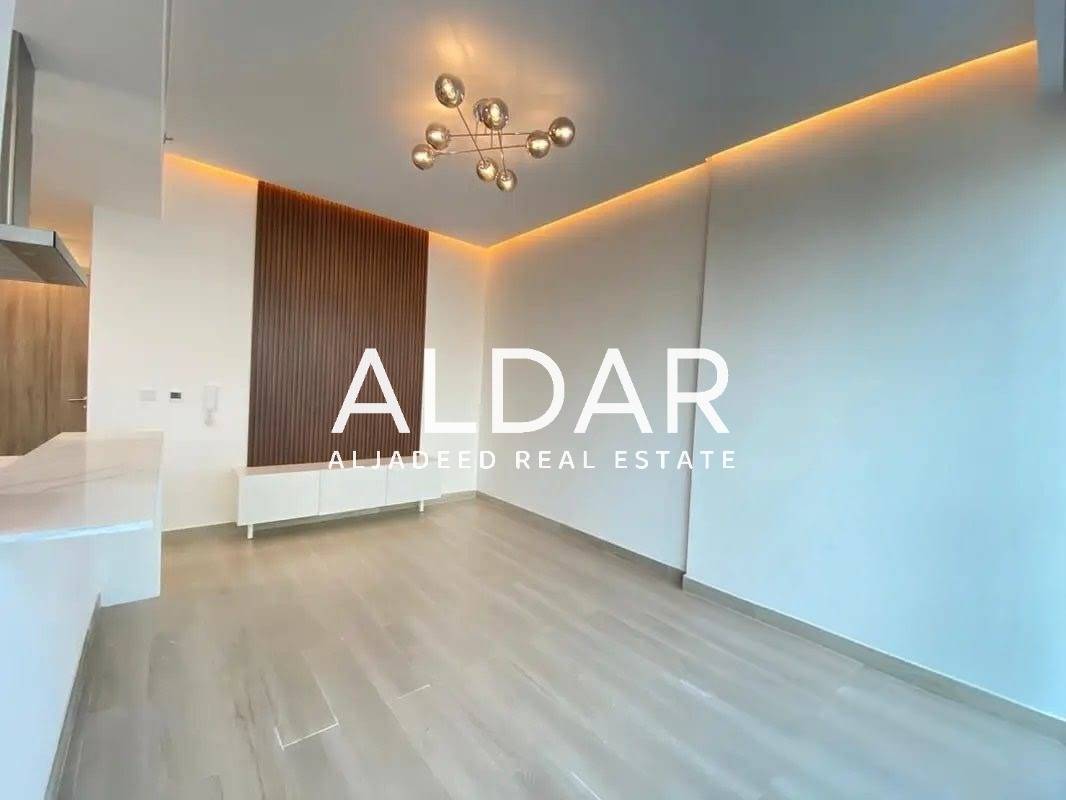 Brand New | Ready To Move | Premium Quality