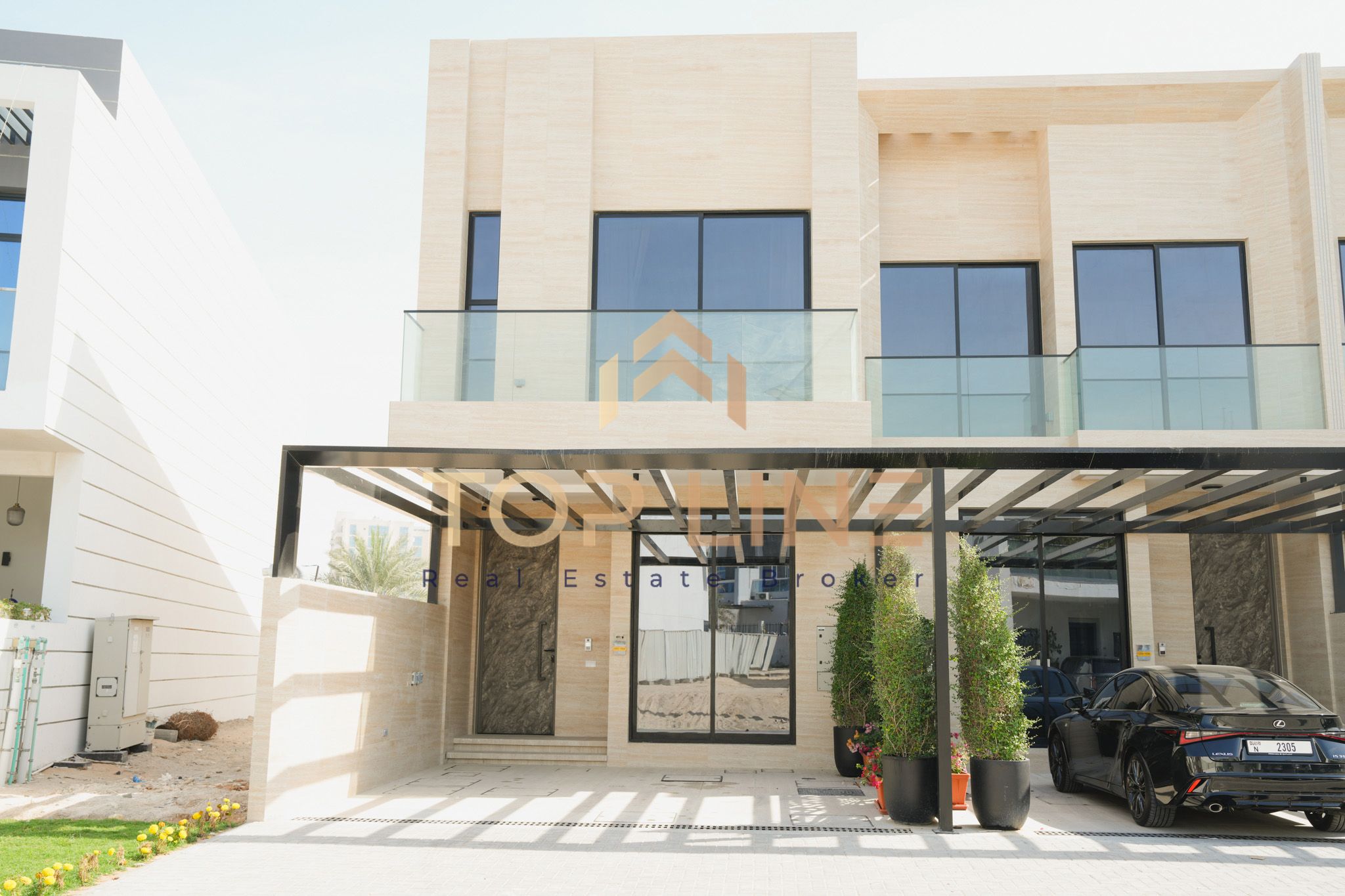 Price Dropped | Brand New | Middle Unit