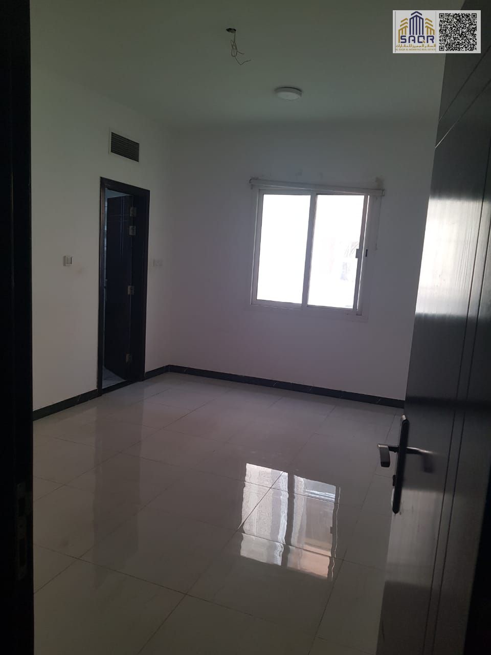Spacious 2-Bedroom Apartment with Living Hall for Rent in Al Mowaihat 3, 1300 sq. ft