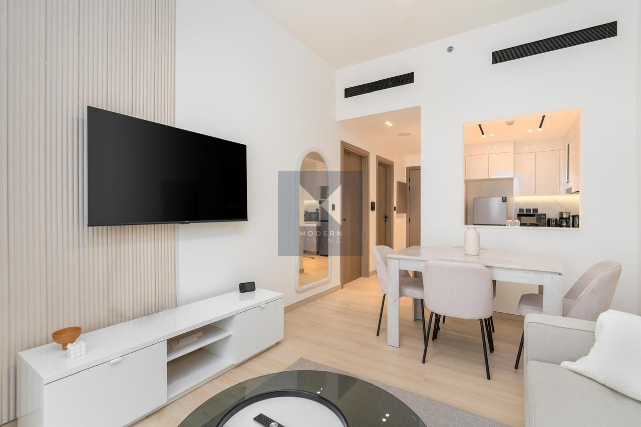 Furnished | Skyline View | Multiple Cheques Option