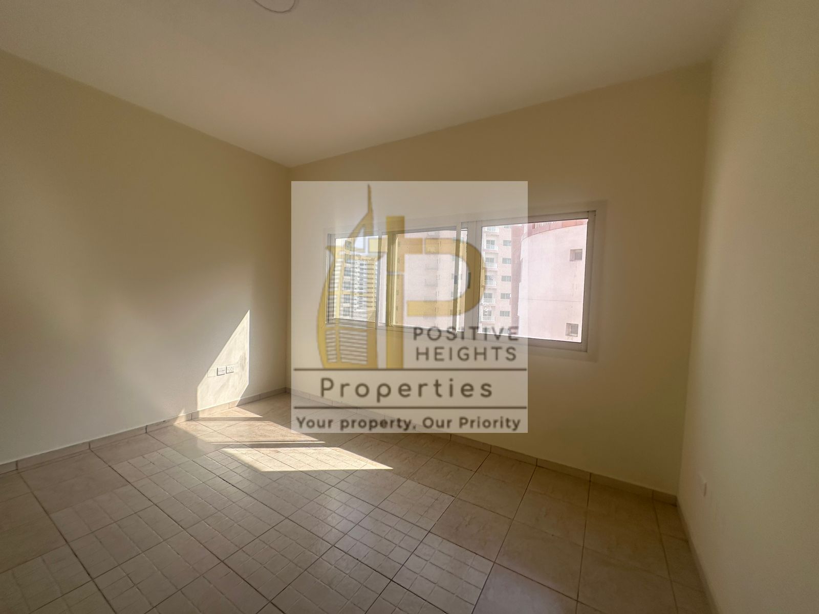 FAMILY SHARING 1 BHK READY TO MOVE AL BARSHA 1