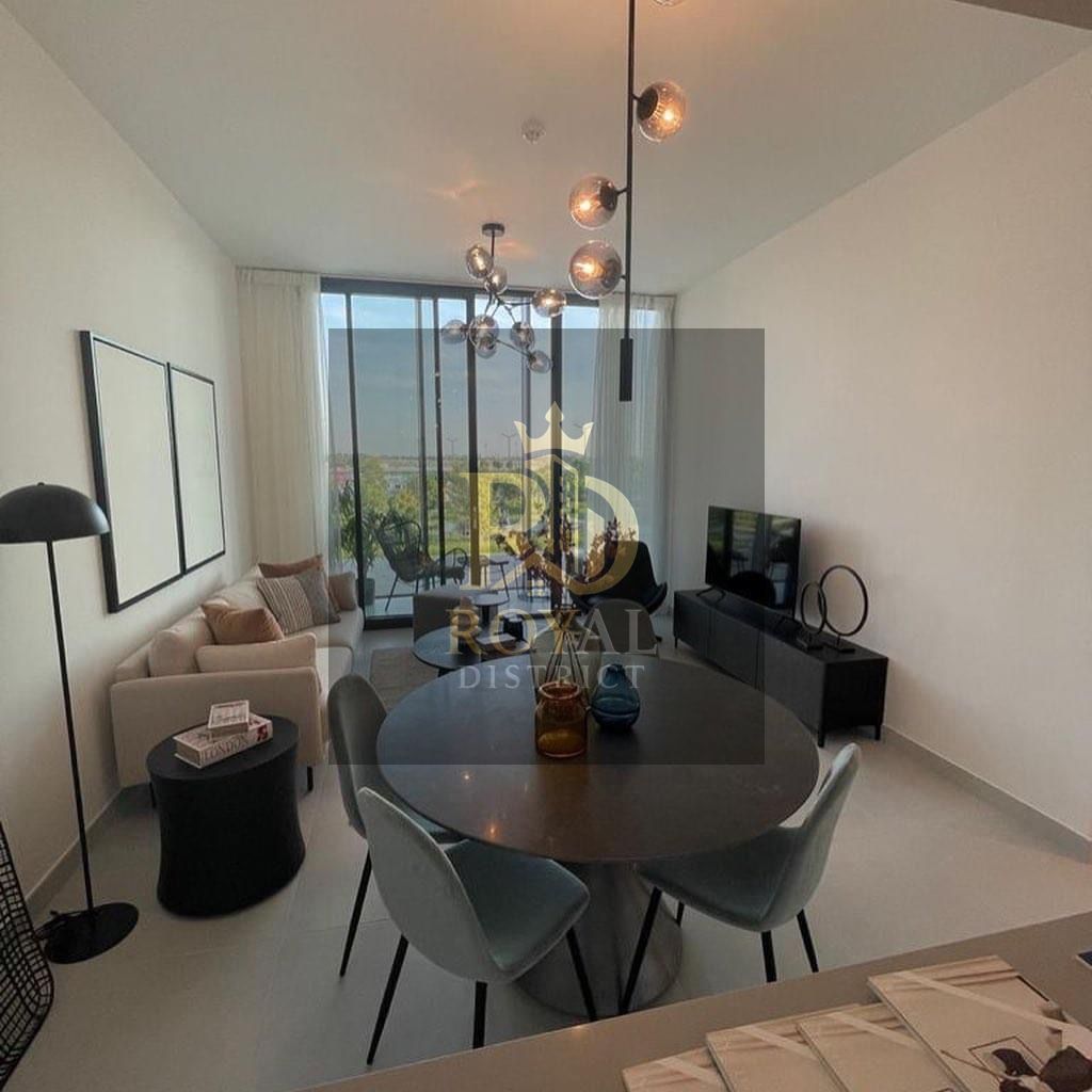 Premium 1BR with Pool View | Boulevard Lifestyle | Zero Commission