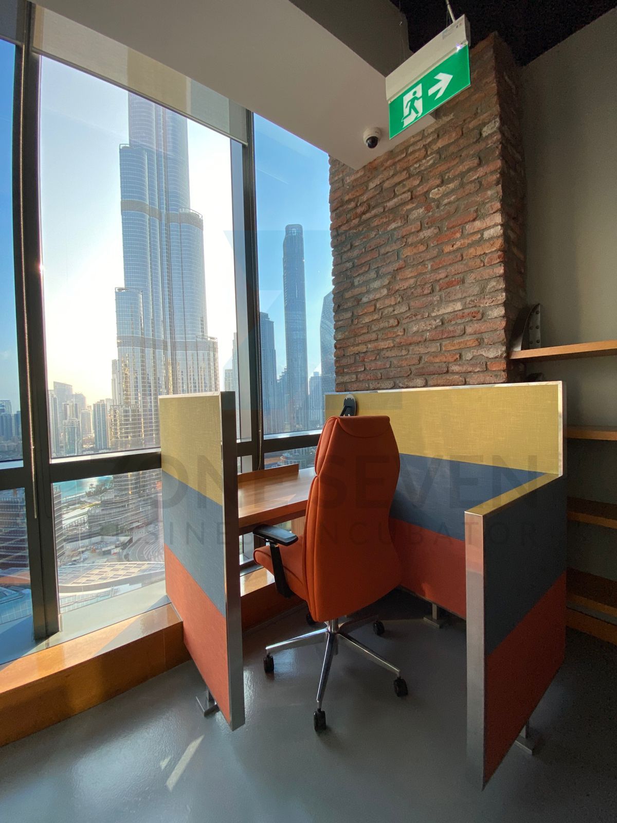 PRIVATE DESK | BURJ KHALIFA VIEW | WITH EJARI