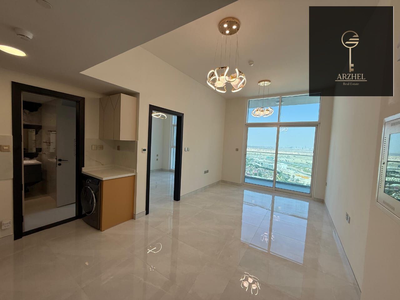 Flexible Cheques | Smart Home | Semi Furnished