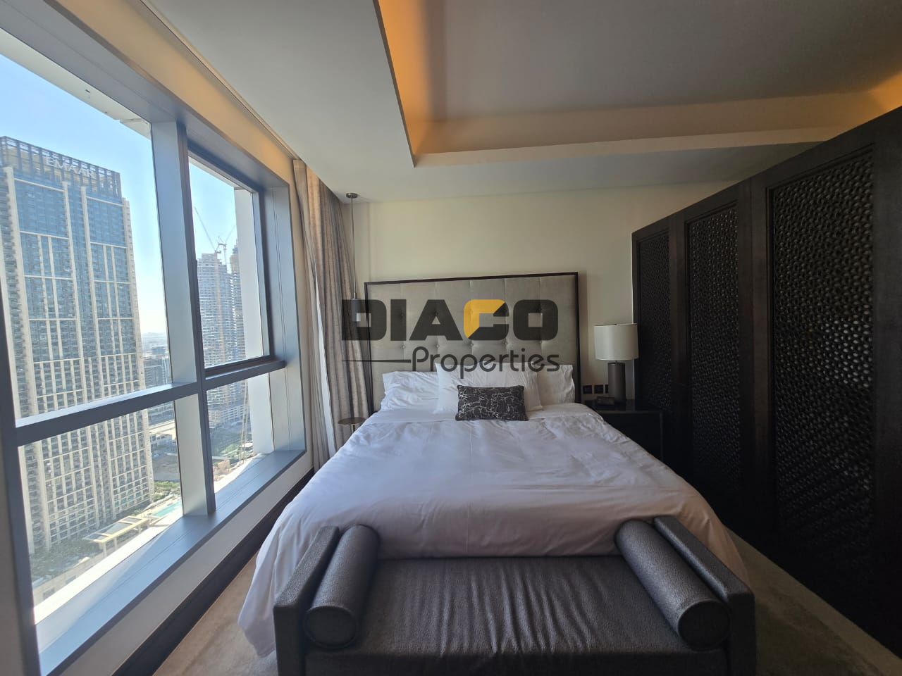 Luxury Living | Fully Furnished | Prime Location | High Floor | Downtown Views