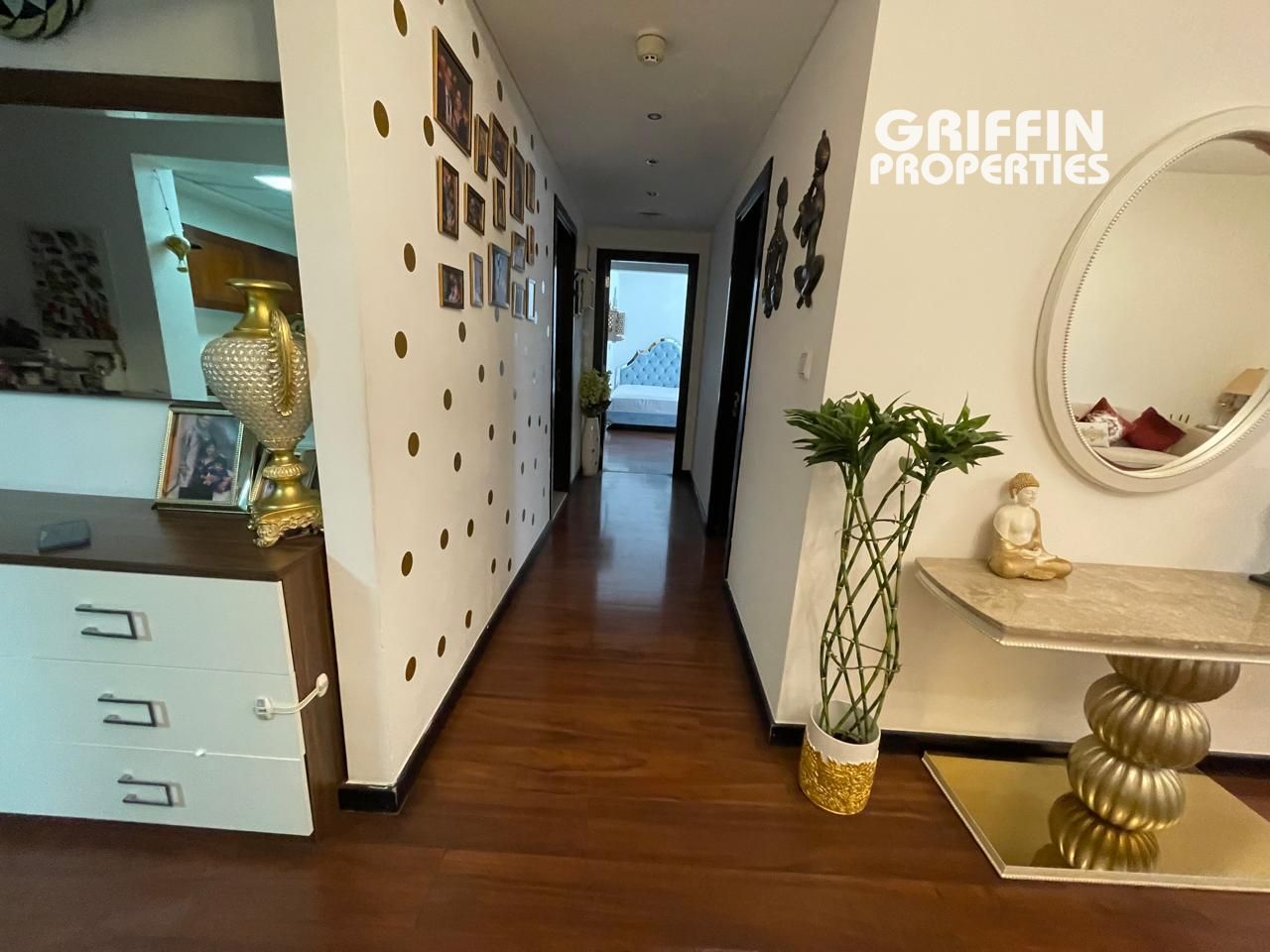 FULLY FURNISHED | CHILLER FREE | LAKE VIEW