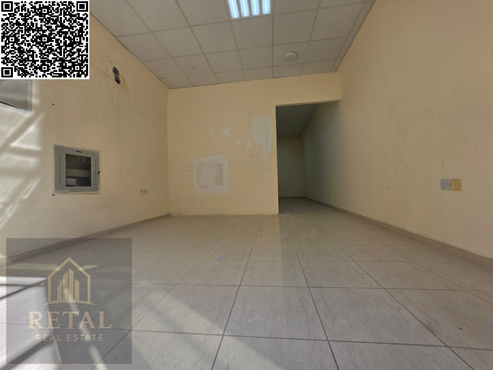 A fully equipped shop for rent, at a good price, suitable for all activities.