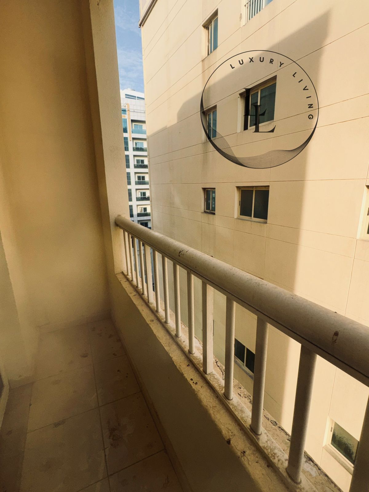 Good apartment 1bhk is available in 30k Al majaz 3 area