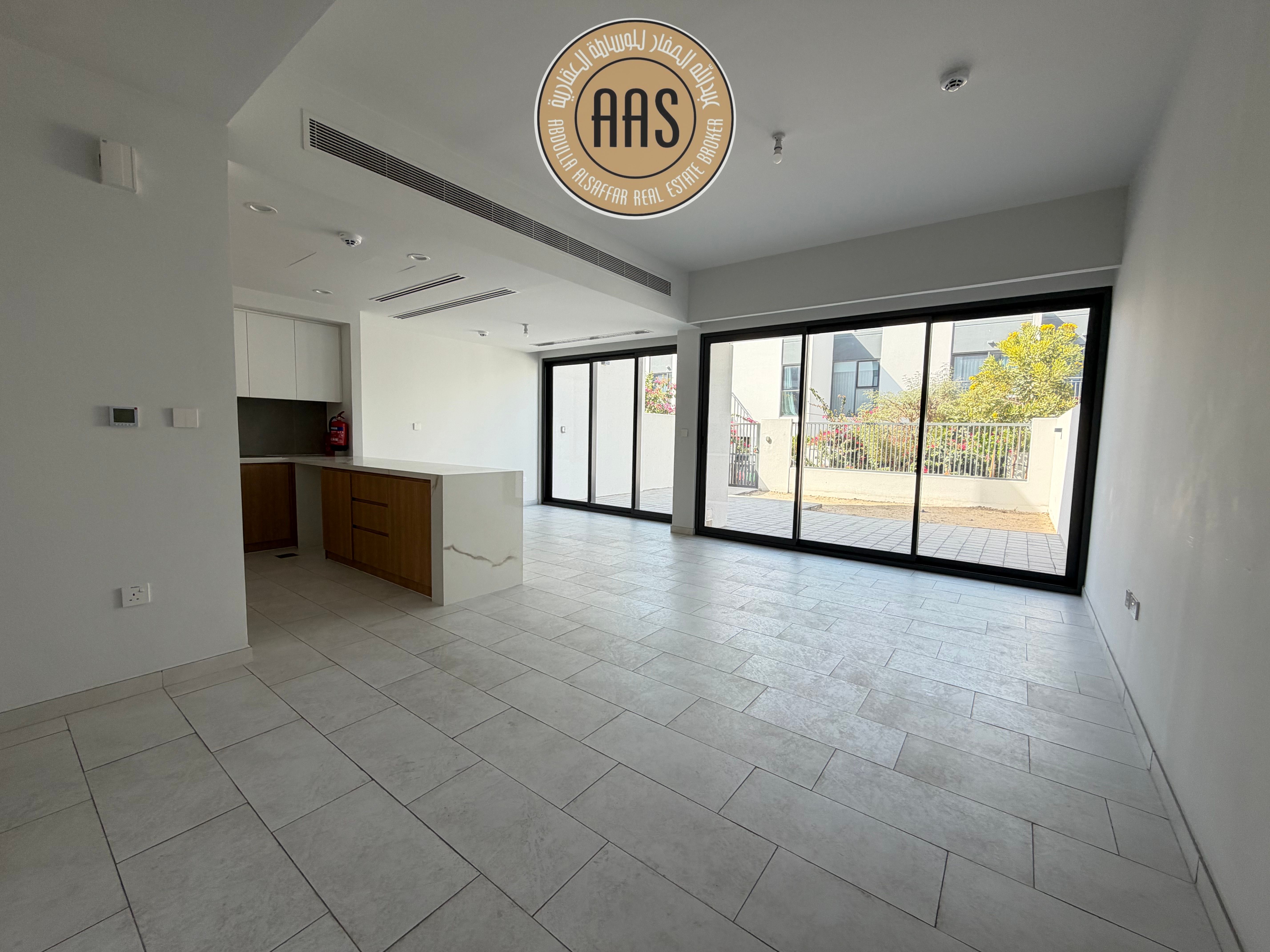 Prime Location ! Single Row 3Bed’+Maid’s Townhouse Villa For Rent in La Rosa Villanova
