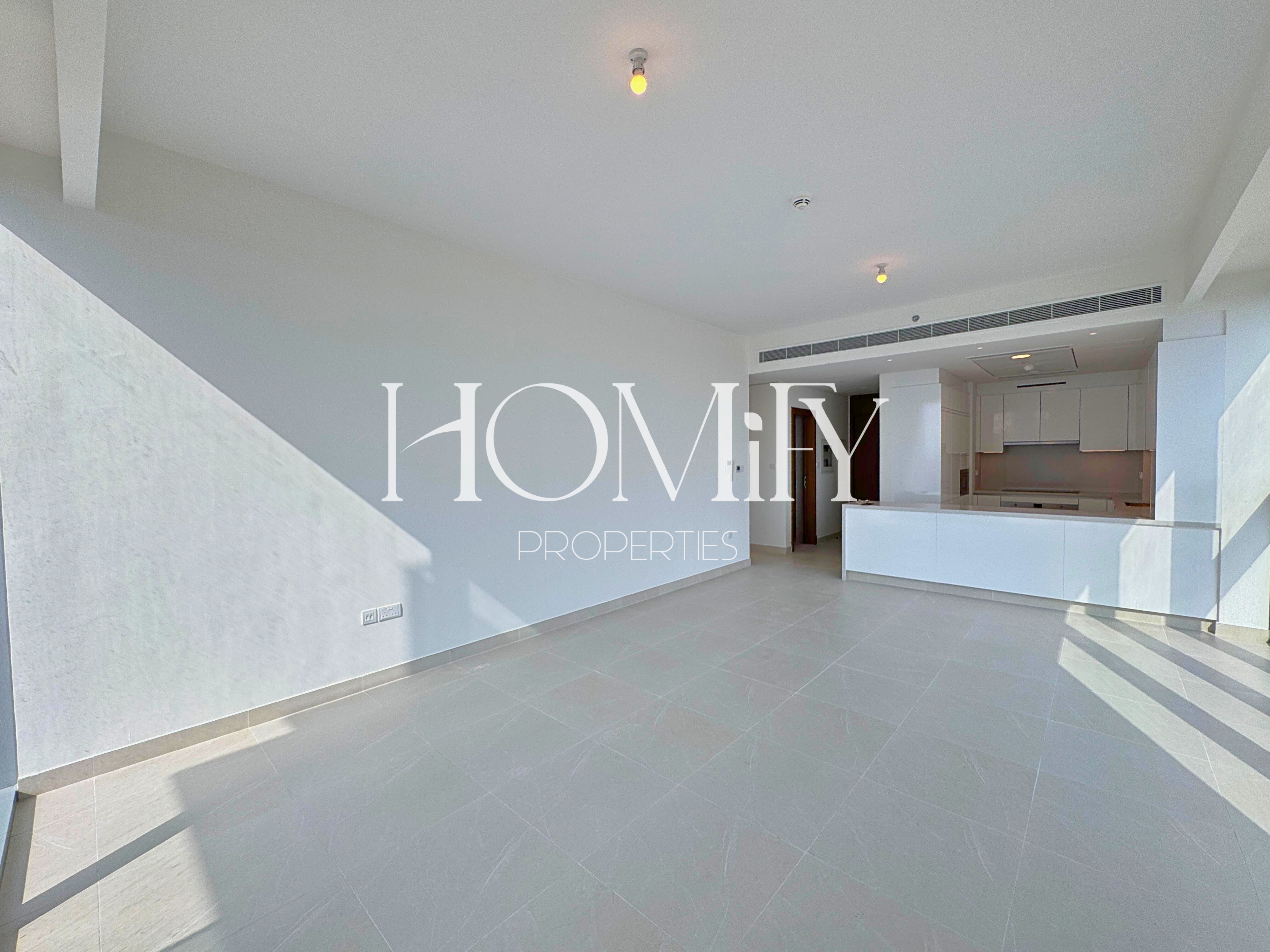 Canal View | Higher Floor | Prime Location