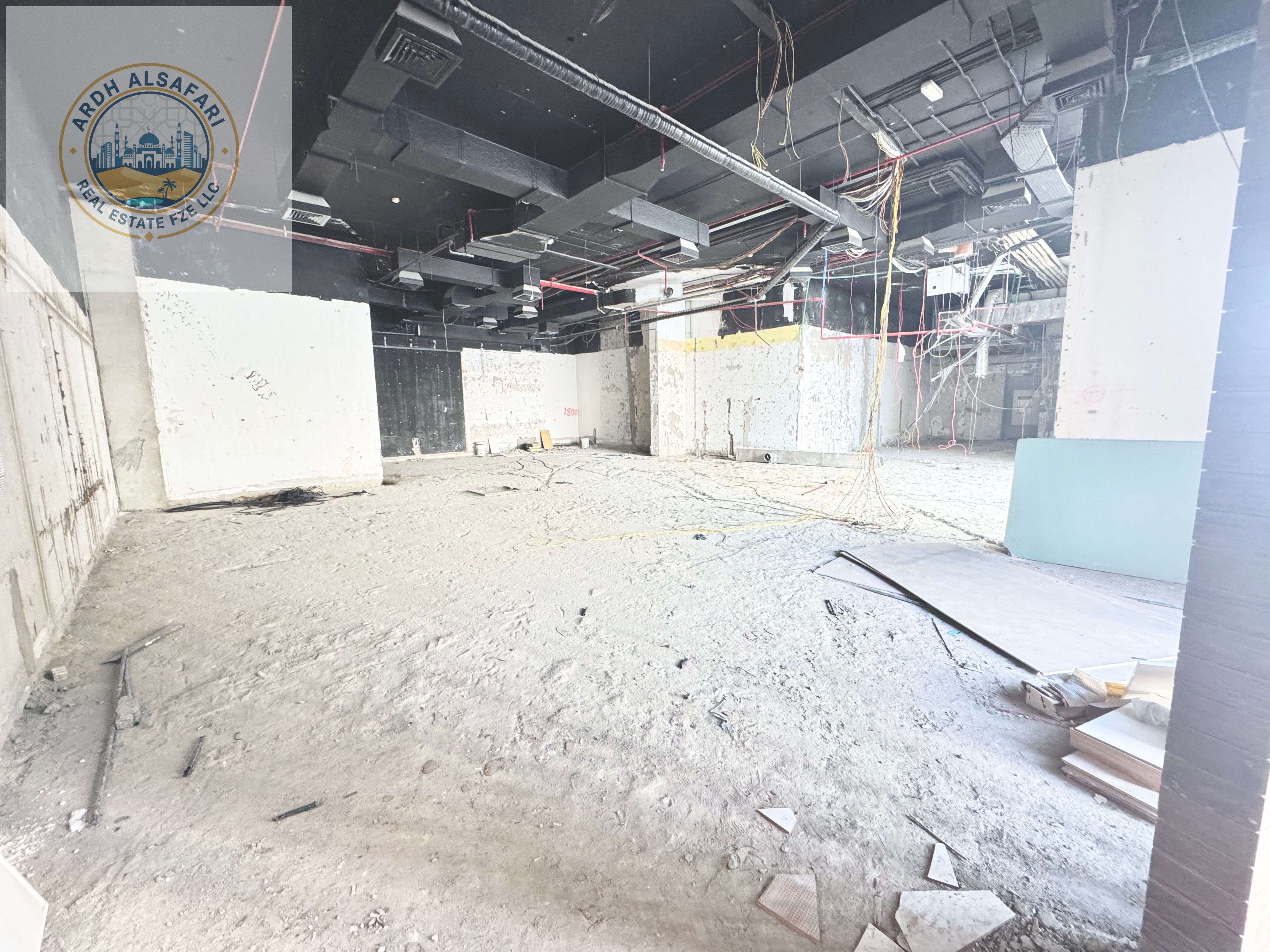 2 month Free _Huge size shop With High Electricity Power Very Prime Location