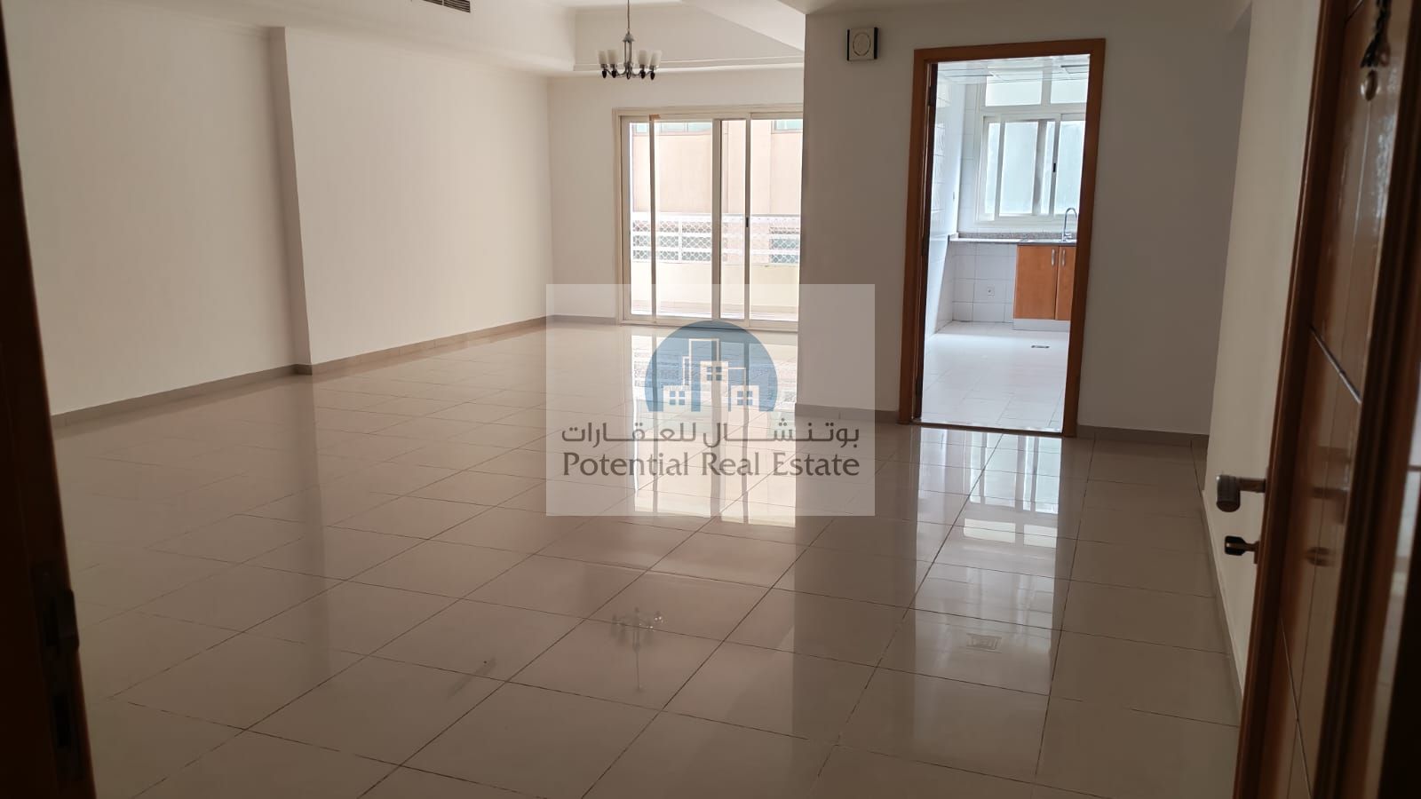 Spacious 3 BR Apartment @ Al Majaz 1