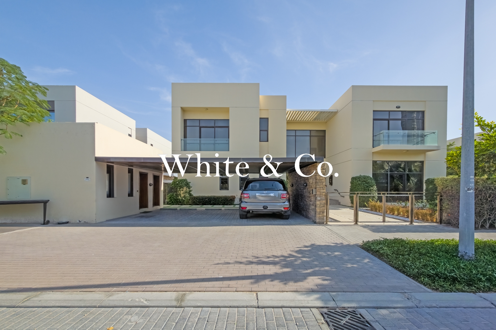 Golf Views | Trophy VD2 | Prime Lakefront