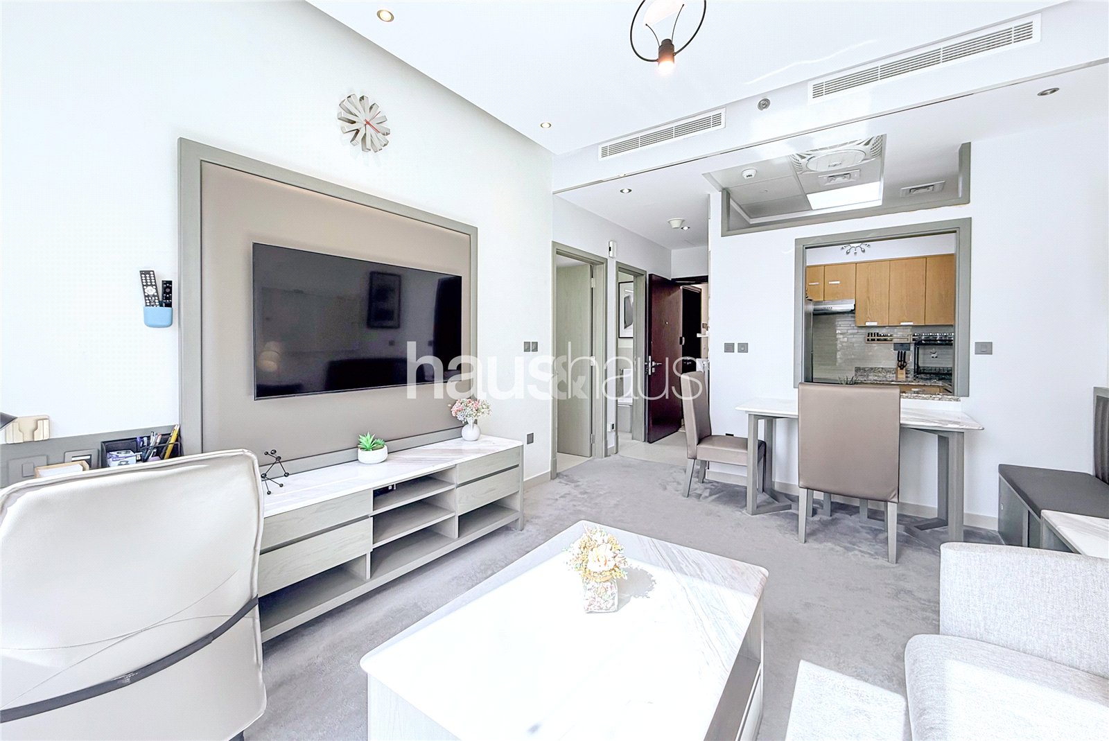 Upgraded | Furnished | Vacant | Great ROI