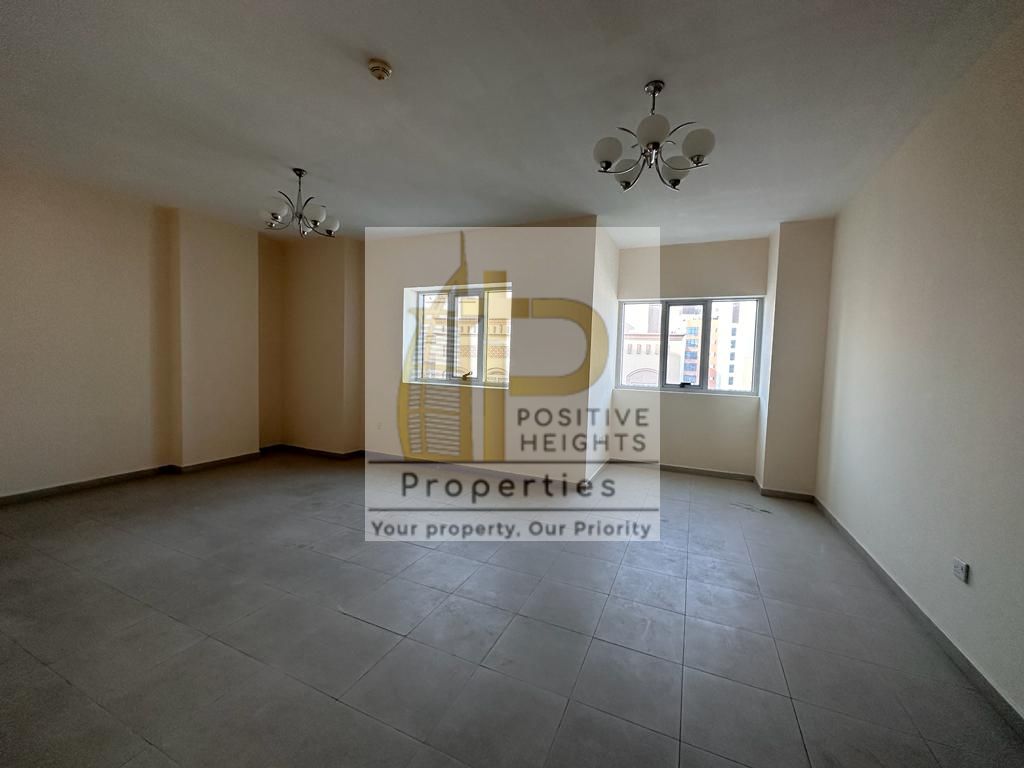 HUGE SIZE 1 BHK AL BARSHA 1 2 WASHROOM