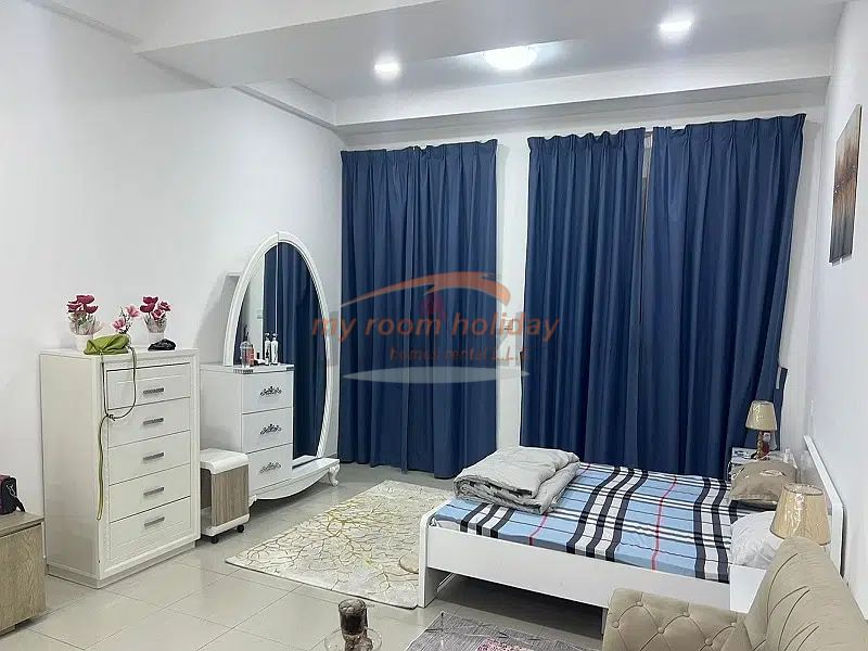 Best Deal Price | Fully Furnished | Free Wifi | Free Gas | Burj Khalifa View