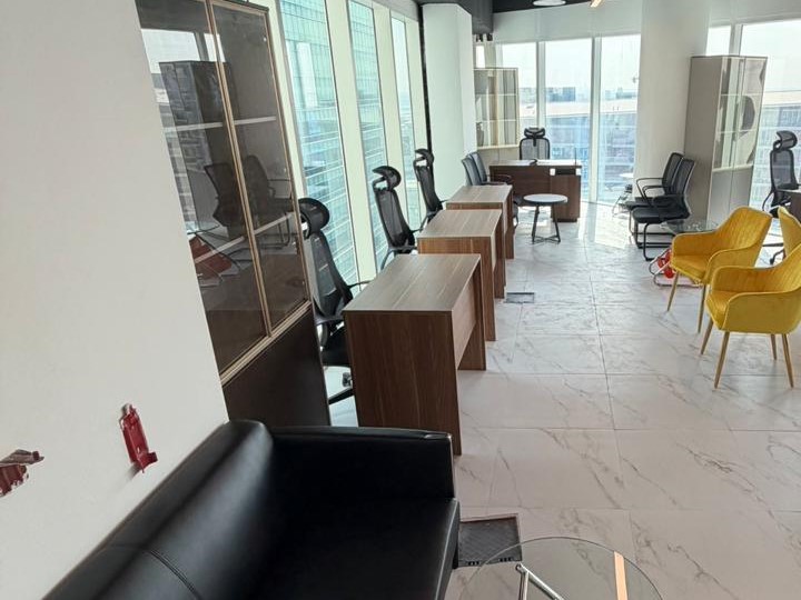 Fully Furnished 1,000 Sq. ft Office | Free Parking | Flexible Payment