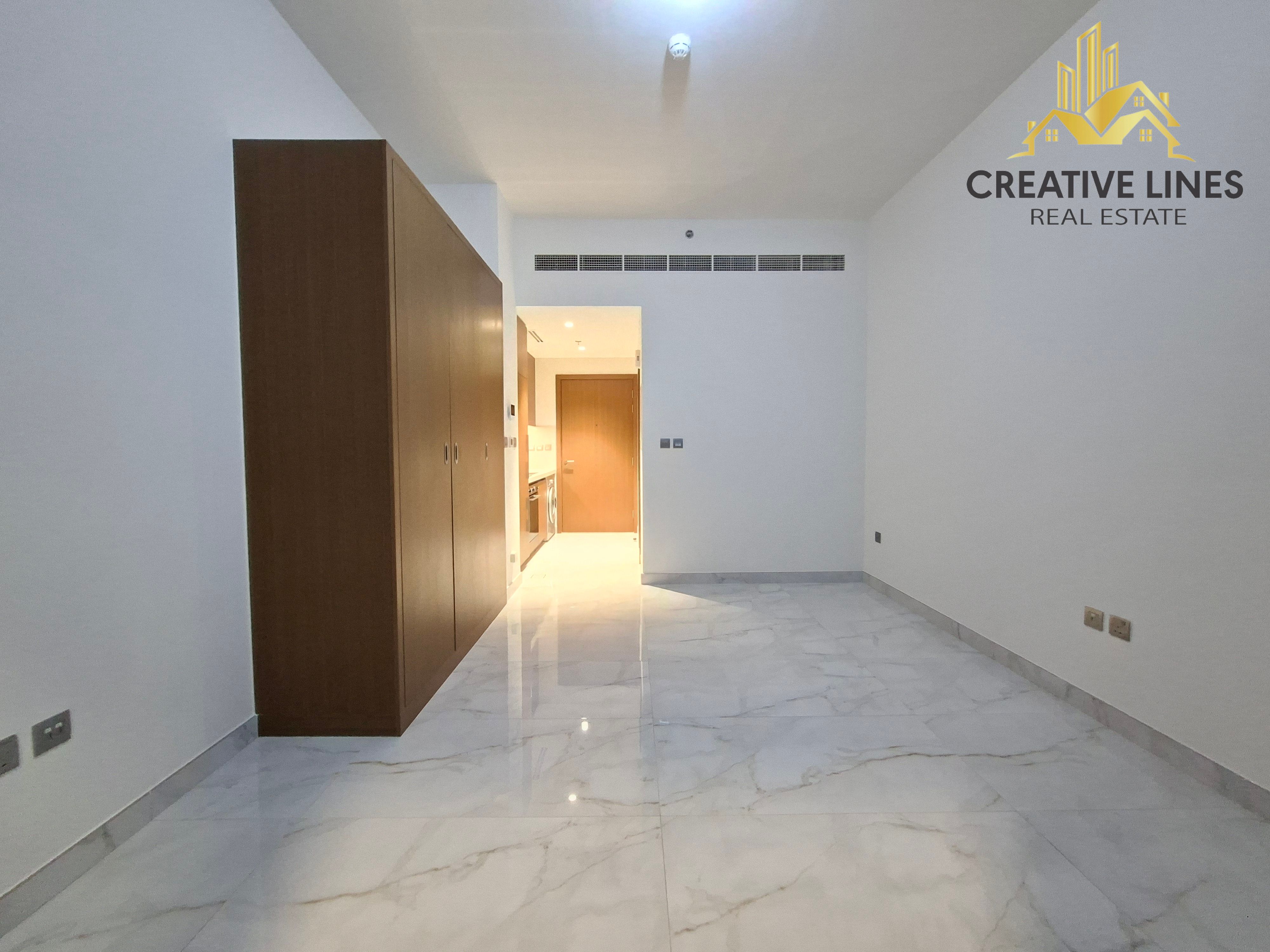 Large Layout !! Brand New !! All Amenities