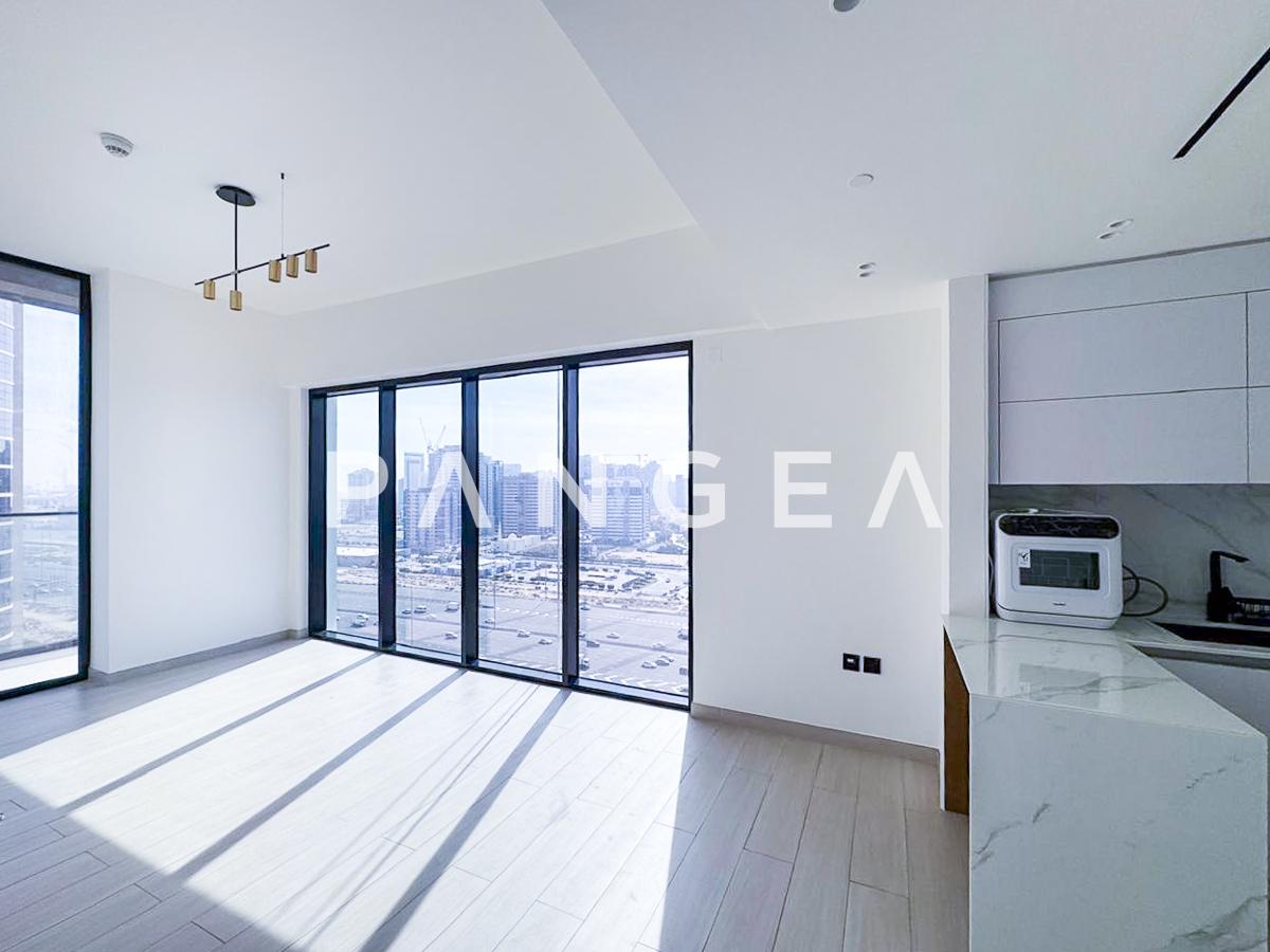 Multiple Cheques | Ready to move in | Open View