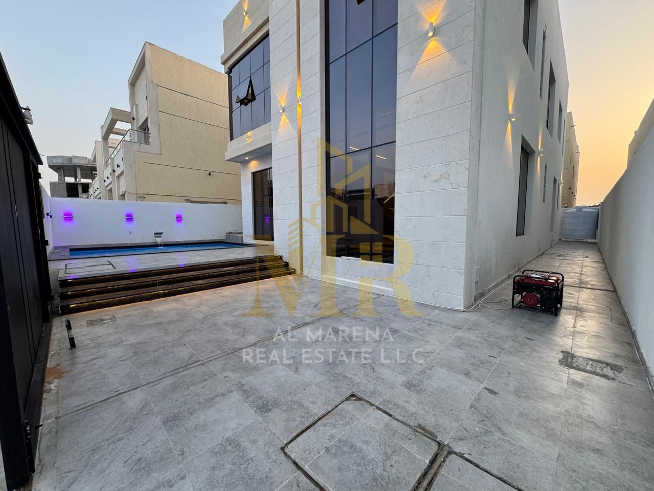 A stunning villa with a swimming pool, featuring 5 master bedrooms with built-in wardrobes, is now for sale in a prestigious area, including registrat