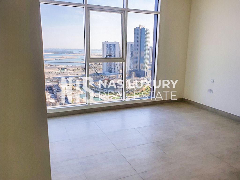 Modern Apartment | Balcony | Book Now