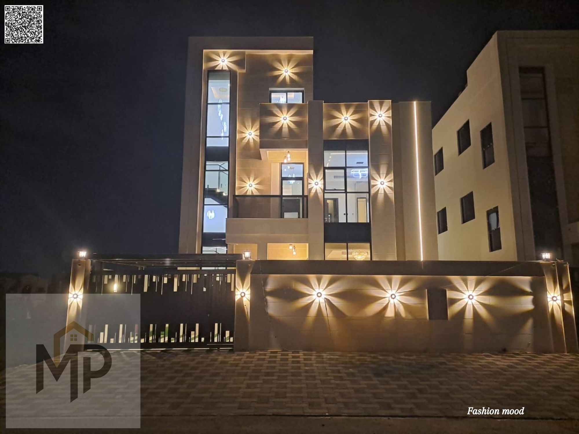 Villa for sale at ajman|al helio2 area|5 master rooms, majlis, 3 halls, roof, maid room|freehold|the price includes registration fees and central A\C.