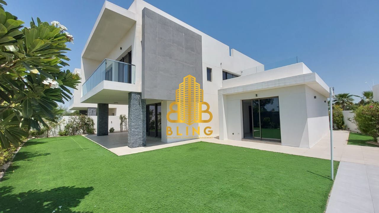 Luxury 4BR Villa with Private Pool & Golf Access | Yas Island
