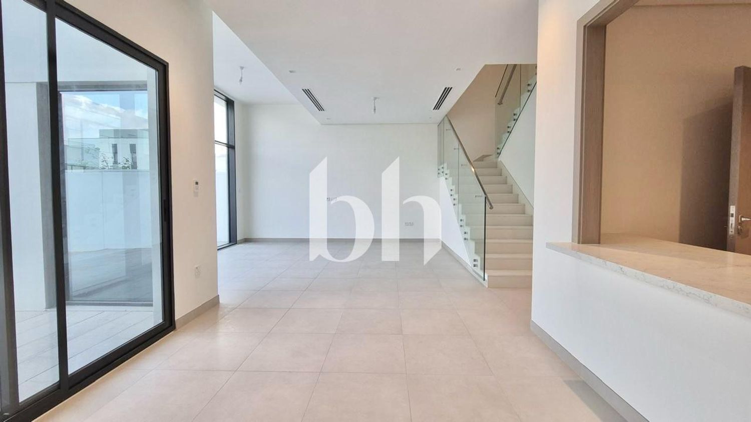 3 Bedroom Townhouse | Landscaped | Near to Park