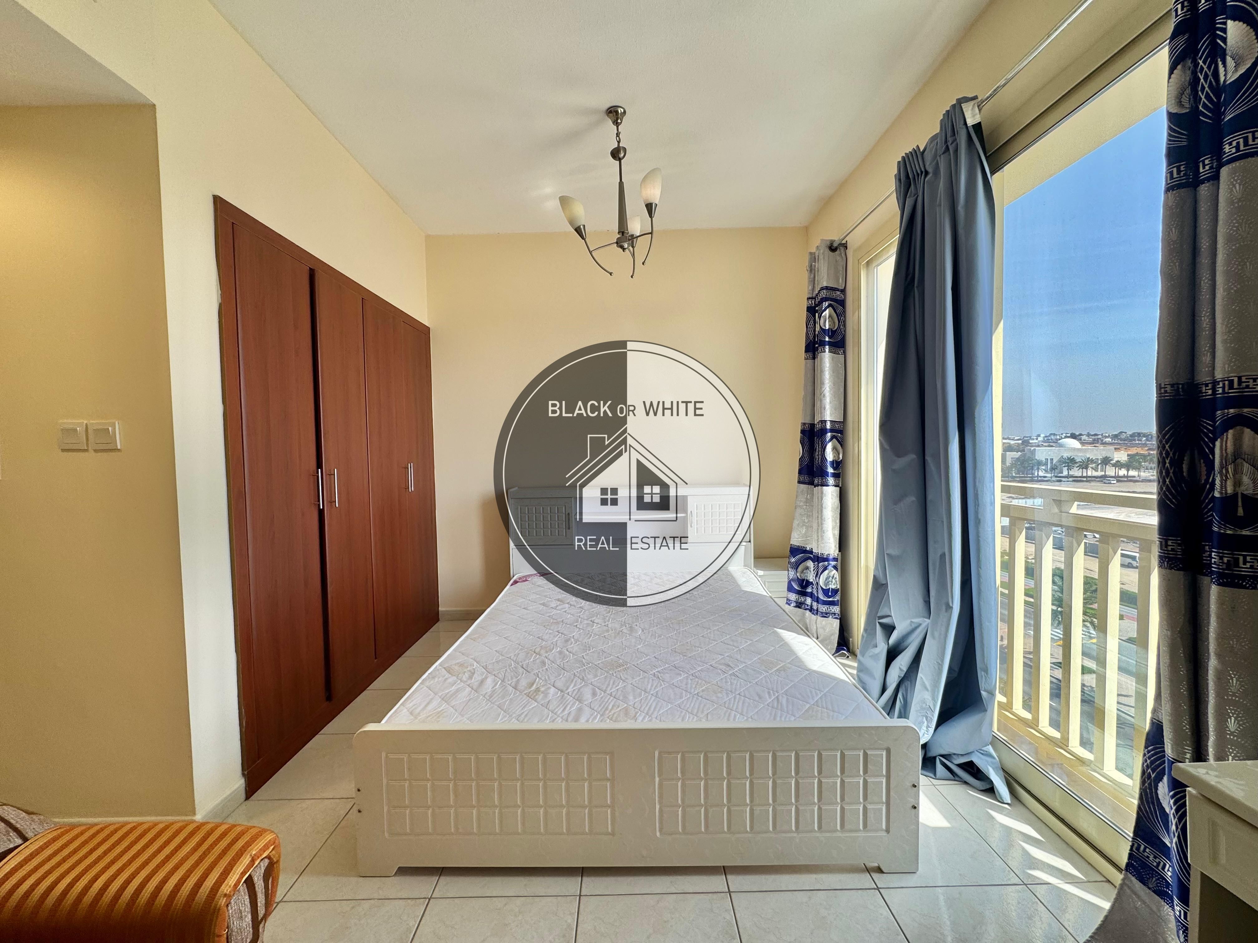 Fully Furnished and Modern Studio | Lagoon Living