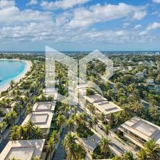 Stunning sea view - Private beach - 10% down payment