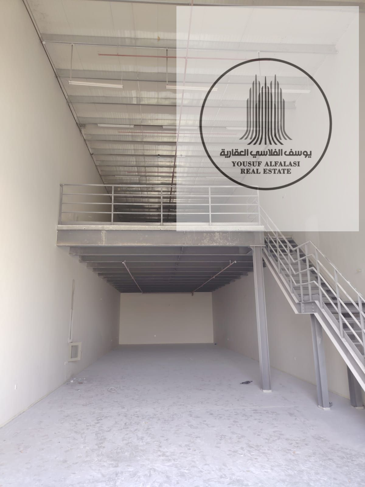 Industrial Warehouse with Mezzanine for Rent Ajman