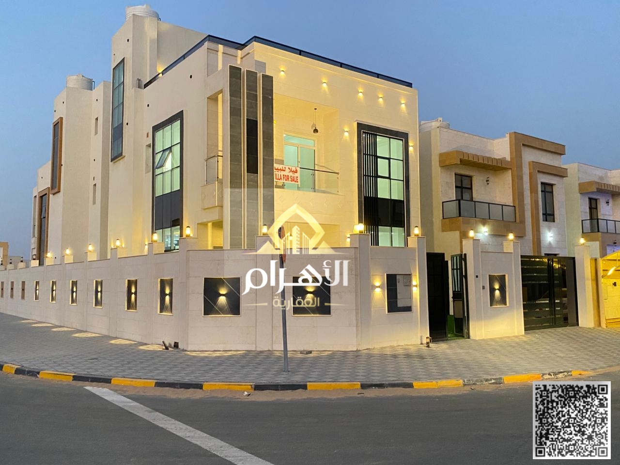 Villa directly from the owner, custom finishing, on a main street close to all services, freehold ownership for all nationalities in one of Ajman's mo