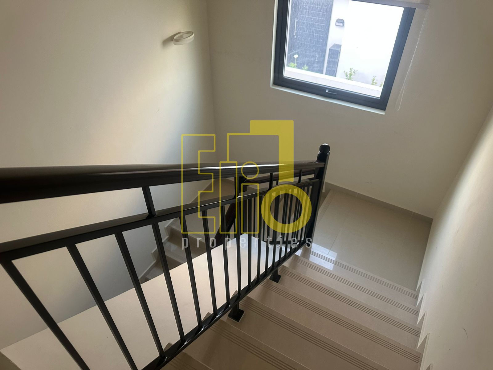 Vacant | L Shape Garden | Ready to move