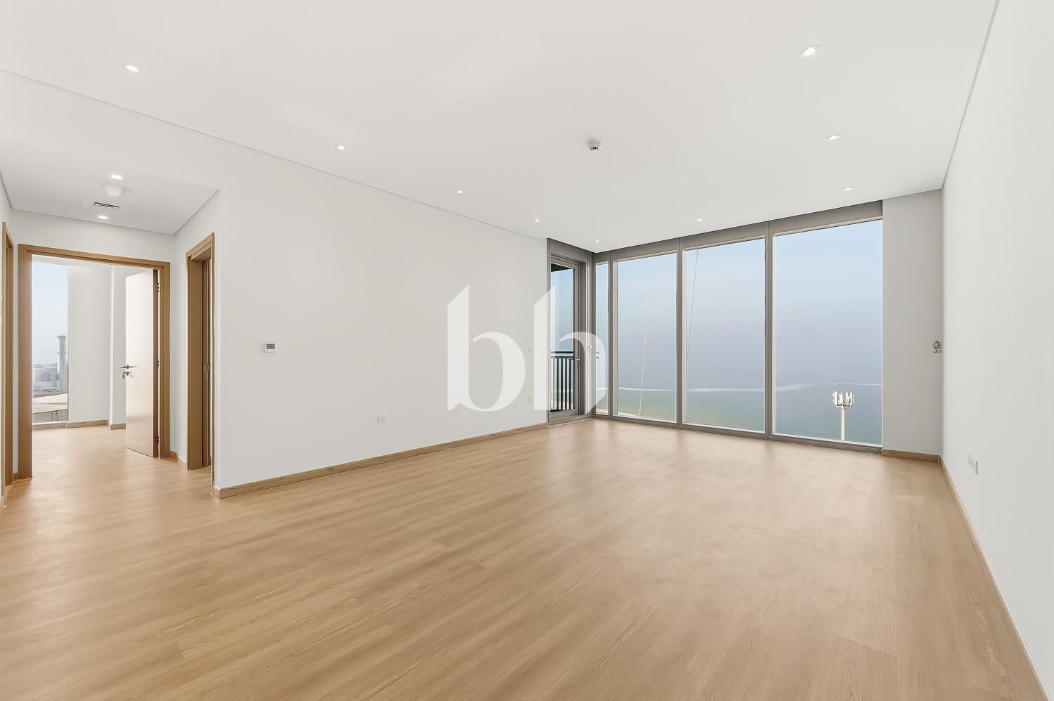Sea View | Upgraded | Chiller Free