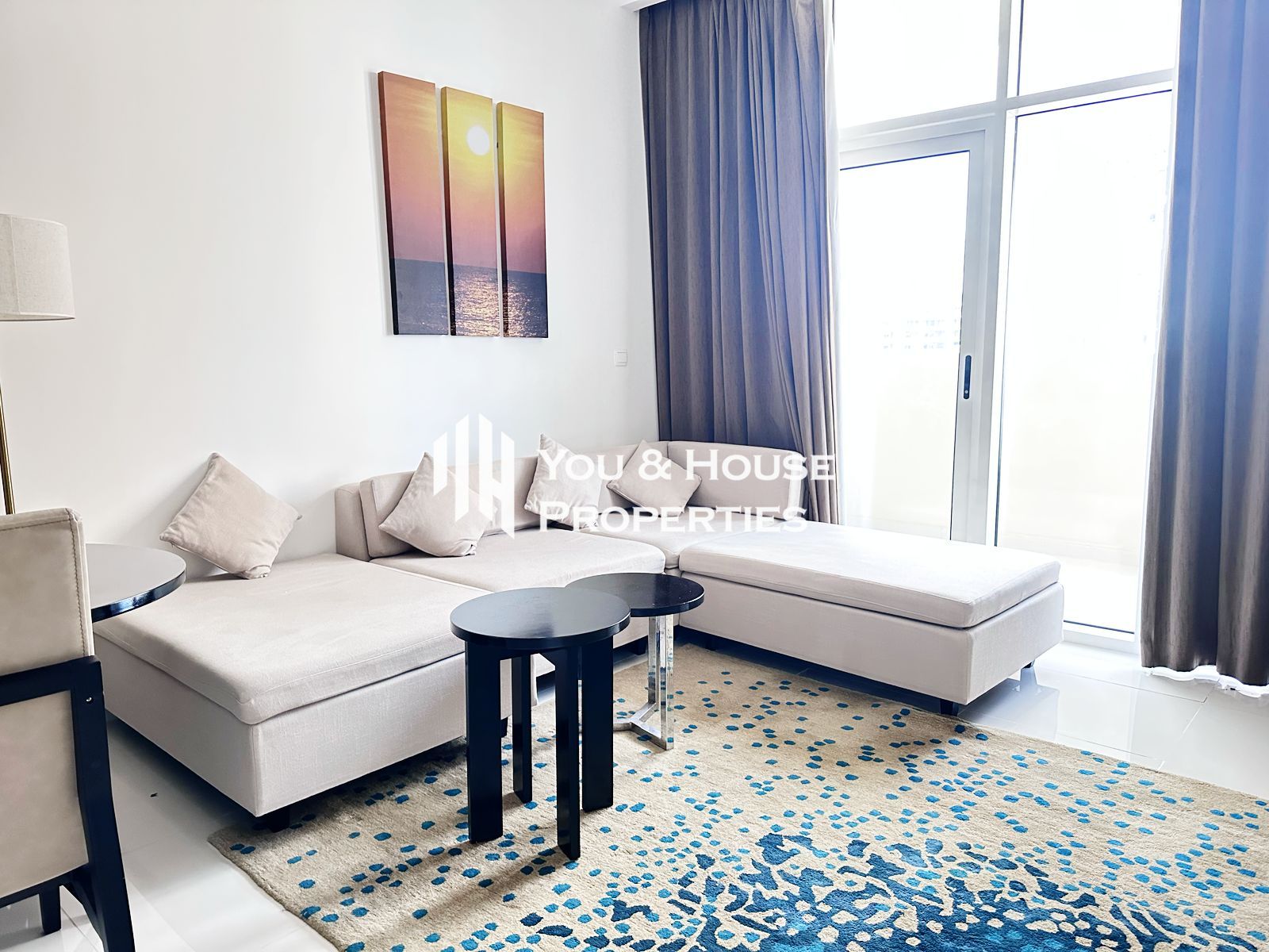 Fully Furnished I High Floor with Balcony I 2 Cheques