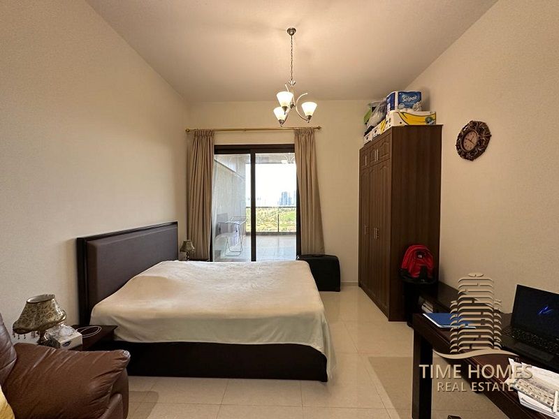Pool View | Vacant | Fully Furnished