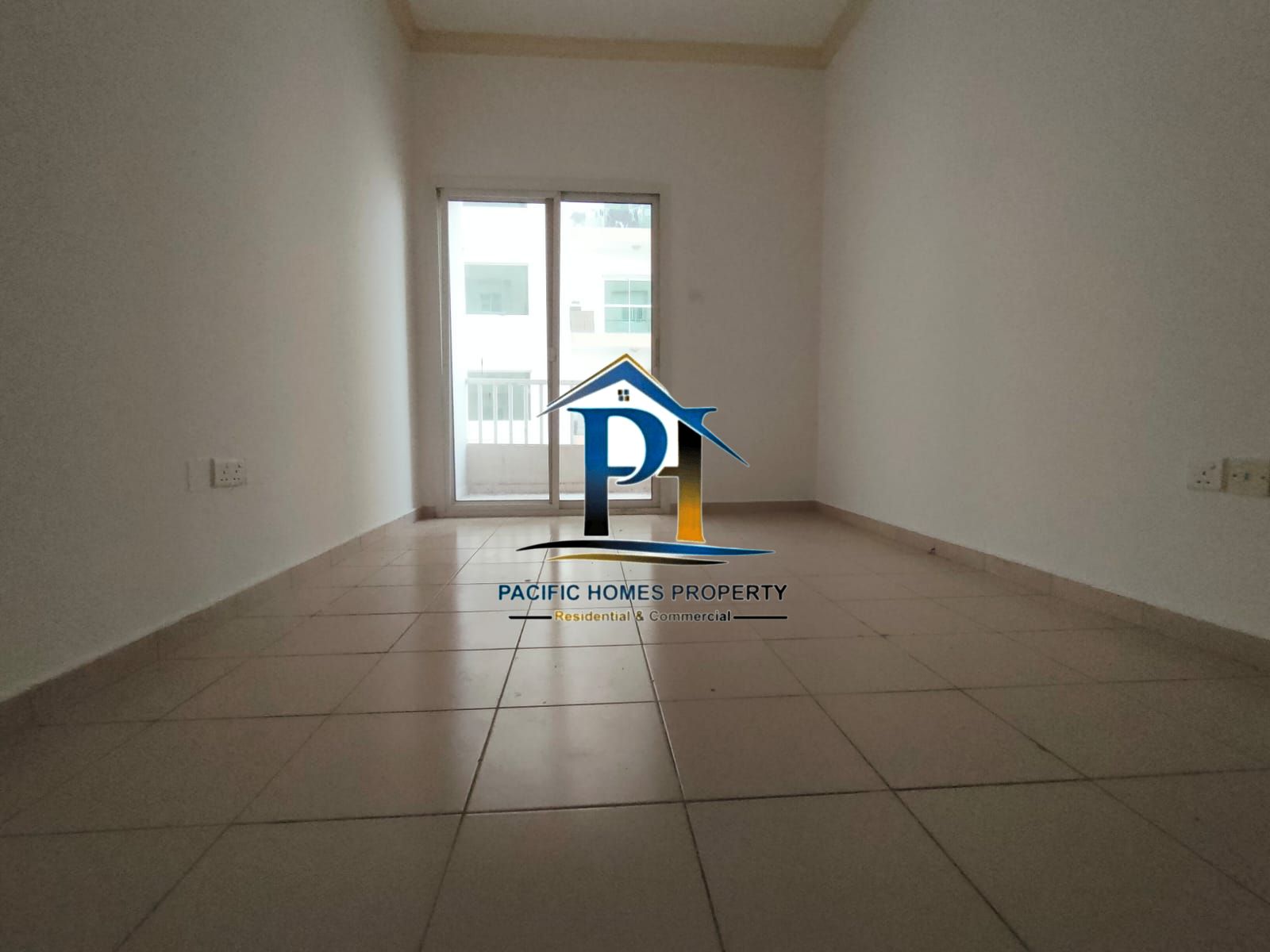 SPACIOUS APARTMENT FOR FAMILY 1BHK+2BATH+POOL PARKING AND MAINTENANCE FREE IN 48K ONLY.